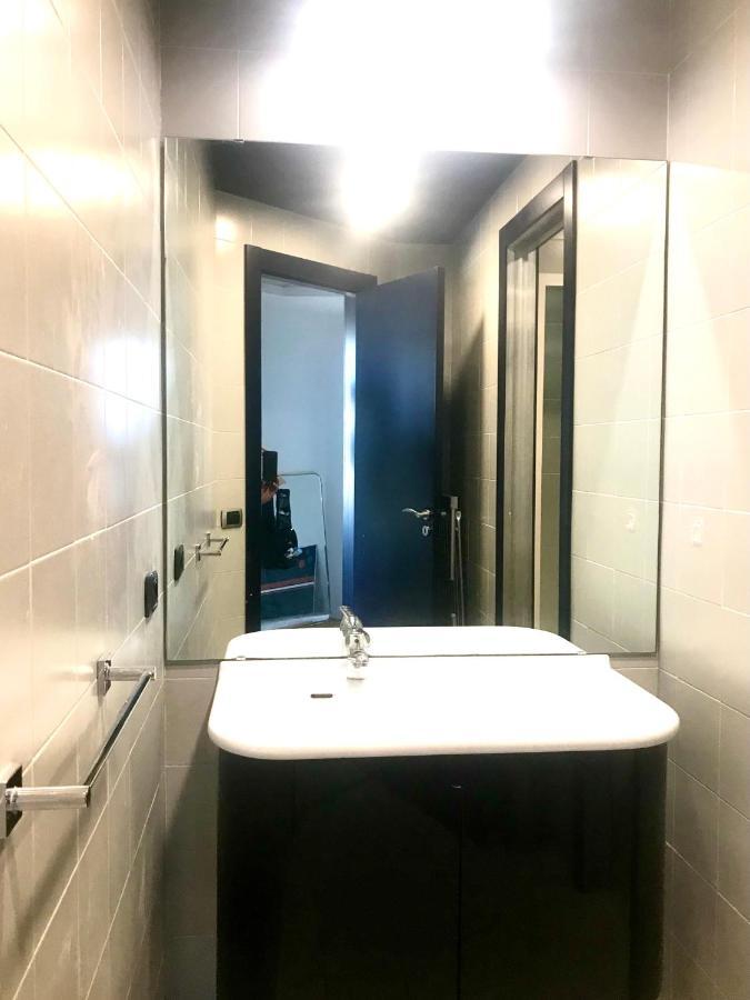 Central Penthouse With Spectacular Sea And City Views Genova Esterno foto